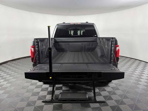 Used 2024 Ford F150 Raptor AWD/4WD image 19