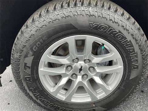 Used 2019 Chevrolet Silverado 1500 RST image 8