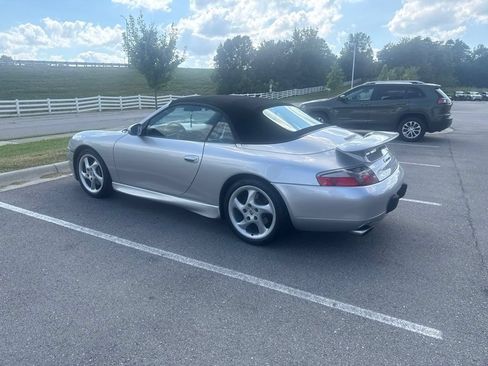 Used 2001 Porsche 911 Carrera RWD image 4