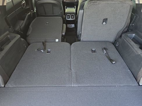 Used 2025 Kia Sorento EX image 12