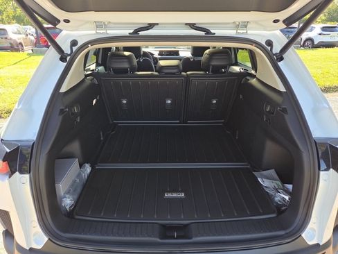 Certified 2025 MAZDA CX-50 AWD 2.5 Turbo w/ Cargo Package image 19