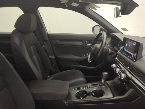 Used 2025 Honda Civic Sport image 21