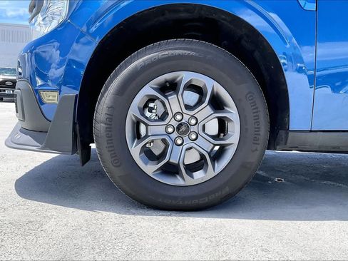 Certified 2024 Ford Maverick XLT w/ XLT Luxury Package AWD/4WD image 8