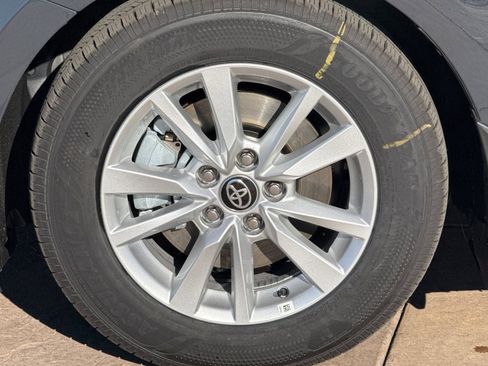 New 2026 Toyota Camry LE image 33