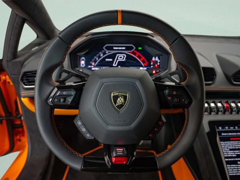 Used 2023 Lamborghini Huracan Tecnica RWD image 29