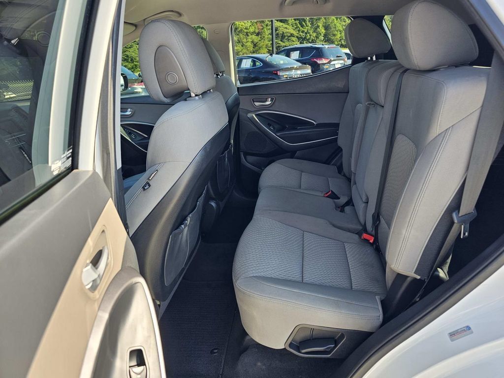 Used 2017 Hyundai Santa Fe Sport w/ Cargo Package AWD/4WD image 37