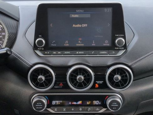 Used 2020 Nissan Sentra SV image 28