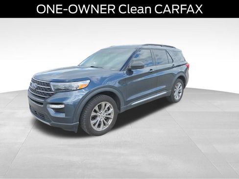 Used 2022 Ford Explorer XLT w/ Equipment Group 202A AWD/4WD image 7