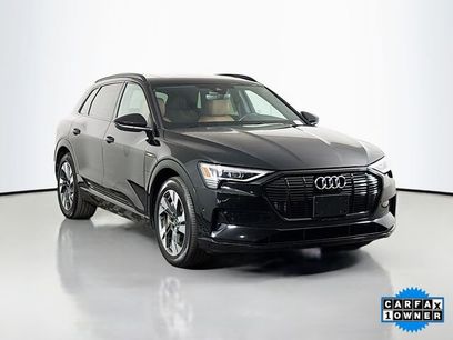 Used 2022 Audi e-tron Premium w/ Convenience Plus Package