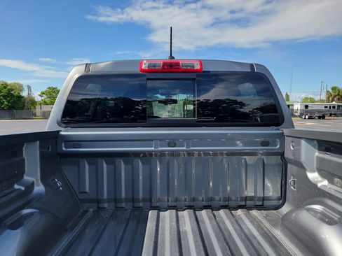 Certified 2022 Chevrolet Colorado LT w/ LT Convenience Package AWD/4WD image 7