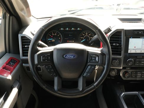 Used 2018 Ford F150 XLT w/ Equipment Group 302A Luxury AWD/4WD image 30