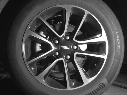 Used 2025 Chevrolet TrailBlazer LT AWD/4WD image 12