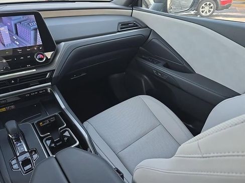 New 2026 Lexus TX 350 AWD image 27