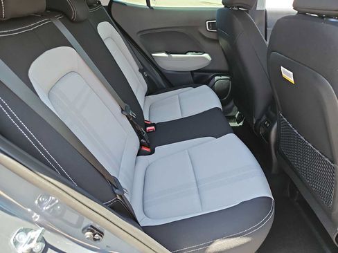 Certified 2026 Hyundai Venue SEL FWD image 20