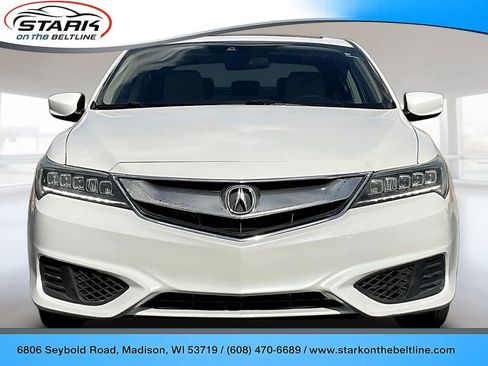 Used 2017 Acura ILX FWD image 2