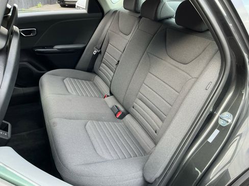 Used 2025 Kia K4 EX FWD image 19