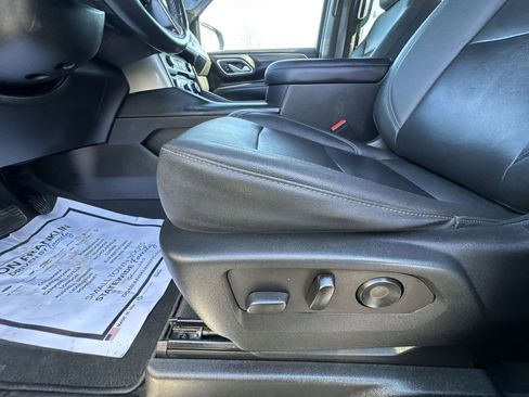 Used 2022 Chevrolet Tahoe Z71 w/ Z71 Off-Road Package image 12