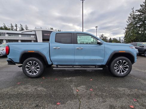 New 2026 GMC Canyon Denali image 2