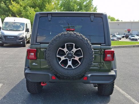 Used 2021 Jeep Wrangler Unlimited Rubicon w/ LED Lighting Group AWD/4WD image 10