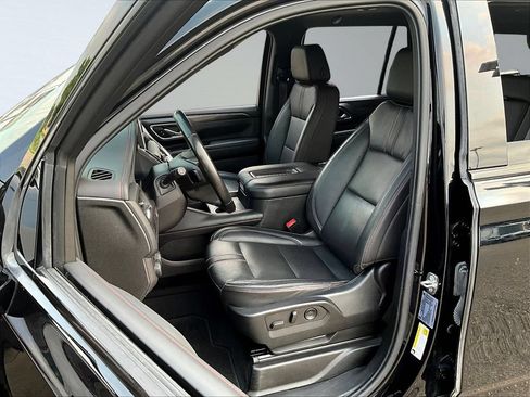 Used 2021 Chevrolet Tahoe RST AWD/4WD image 23