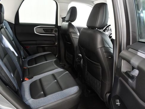 Used 2025 Ford Bronco Sport Outer Banks w/ Outer Banks Tech Package+ AWD/4WD image 19