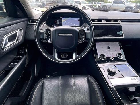 Used 2019 Land Rover Range Rover Velar R-Dynamic SE AWD/4WD image 8