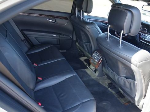 Used 2013 Mercedes-Benz S 63 AMG image 22