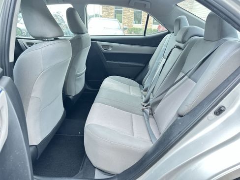 Used 2015 Toyota Corolla LE FWD image 15