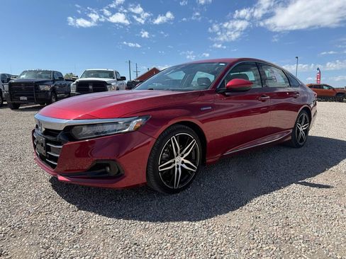 Used 2021 Honda Accord Touring image 5