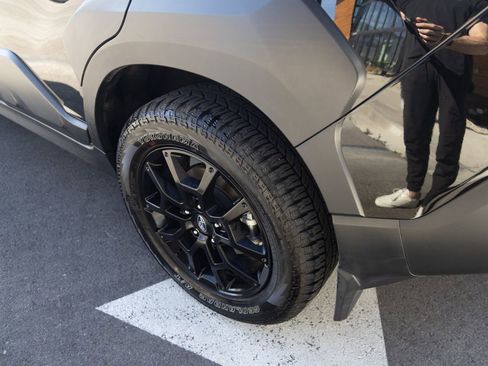 Used 2024 Subaru Crosstrek 2.5i Wilderness w/ Crosstrek Mirror Package image 10