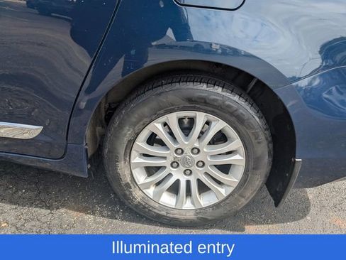 Used 2011 Toyota Sienna XLE w/ Entertainment Pkg FWD image 22