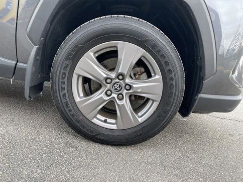 Certified 2022 Toyota RAV4 LE image 11