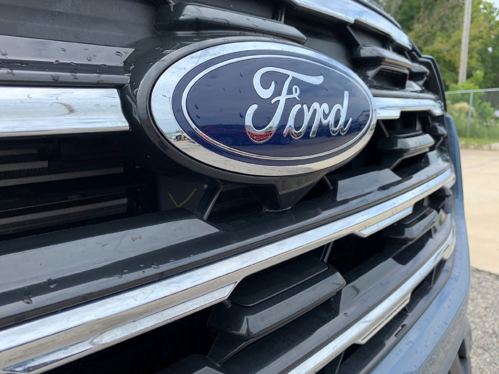 Used 2025 Ford Explorer Active w/ Active Comfort Package AWD/4WD image 41