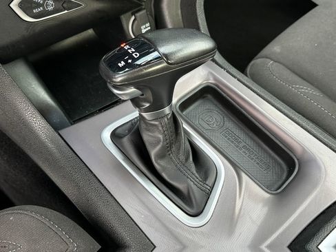 Used 2023 Dodge Charger SXT image 28