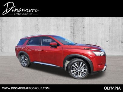Used 2022 Nissan Pathfinder Platinum w/ Cargo Package