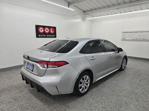 Used 2023 Toyota Corolla LE FWD image 7