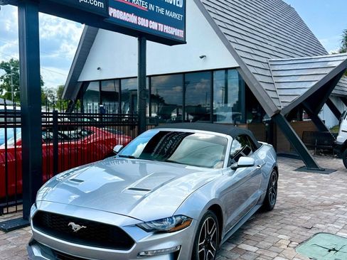 Used 2020 Ford Mustang Premium image 31