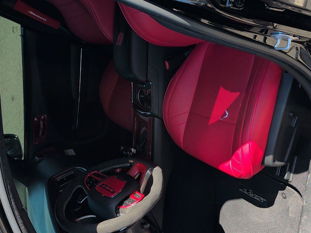 Used 2023 Dodge Charger SRT Hellcat w/ Harman/Kardon Audio Group RWD image 8