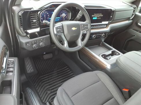 New 2026 Chevrolet Silverado 2500 LT w/ Convenience Package AWD/4WD image 12