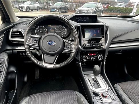 Used 2021 Subaru Forester Premium image 18