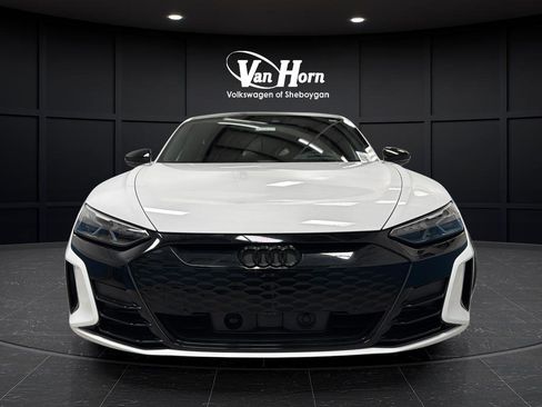 Used 2024 Audi RS e-tron GT w/ Carbon Performance Package AWD/4WD image 2