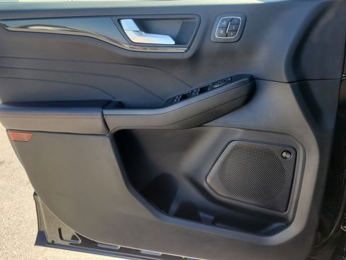 Used 2023 Ford Escape ST-Line Select w/ Tech Pack #2 image 24