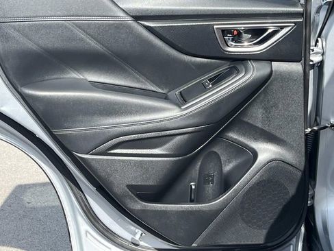 Used 2020 Subaru Forester Limited image 22