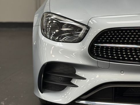 Used 2022 Mercedes-Benz E 450 Cabriolet w/ AMG Line image 8