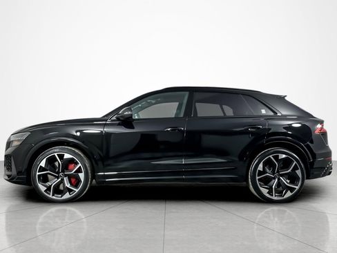 Used 2023 Audi RS Q8 w/ Black Optic Package image 2