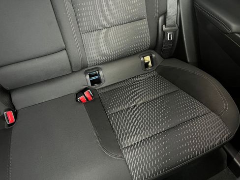 Used 2025 Chevrolet Equinox LT image 39