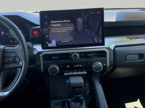 Certified 2024 Toyota Tacoma TRD Off-Road image 6