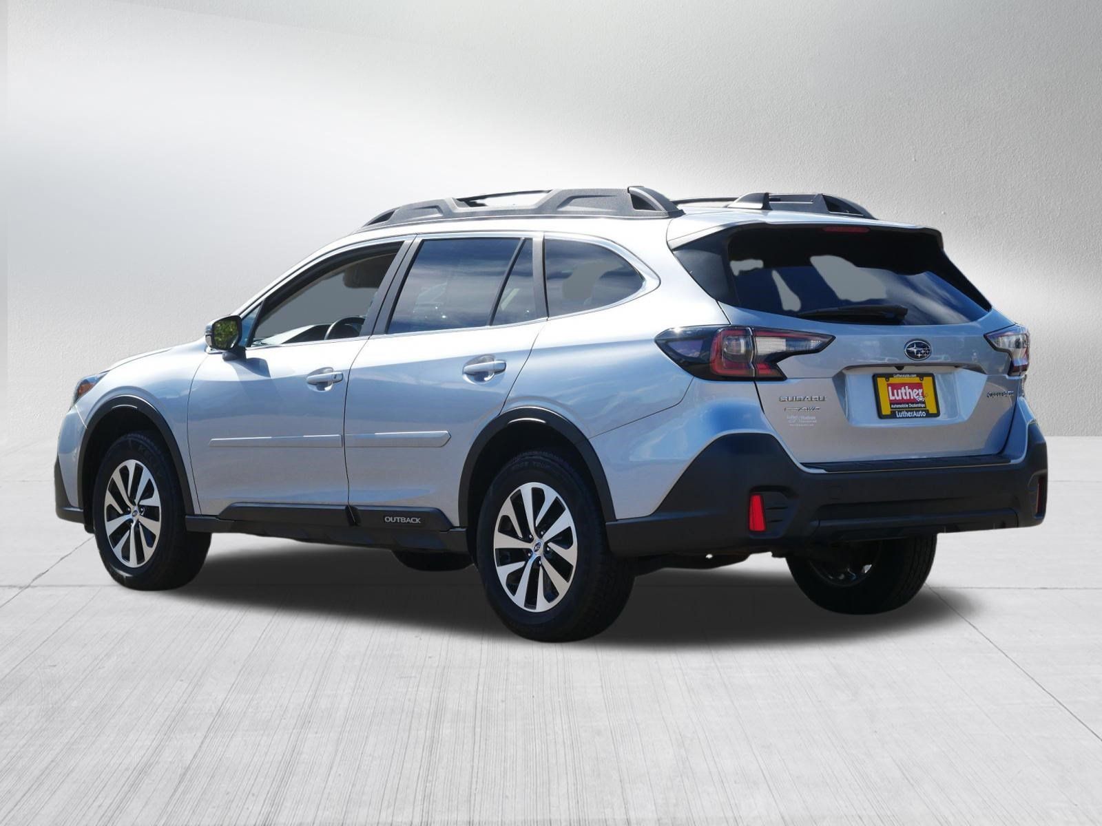 Used 2021 Subaru Outback Premium AWD/4WD image 5