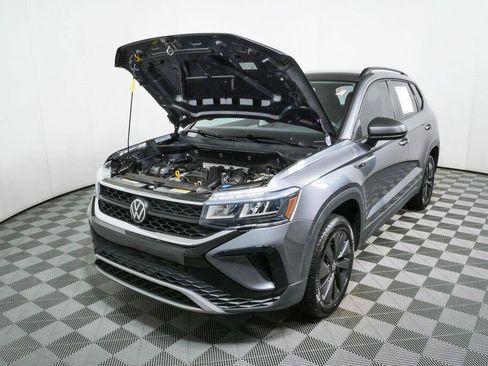 Certified 2023 Volkswagen Taos S FWD image 29