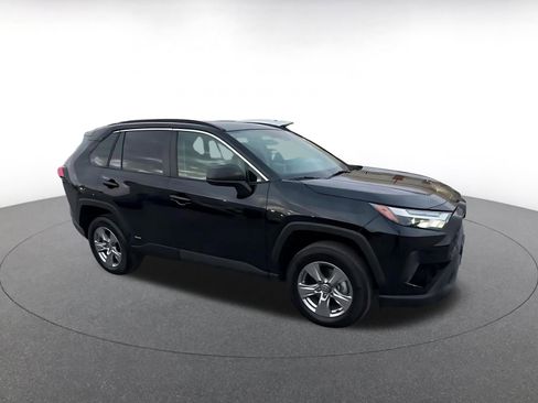 Used 2025 Toyota RAV4 LE image 2